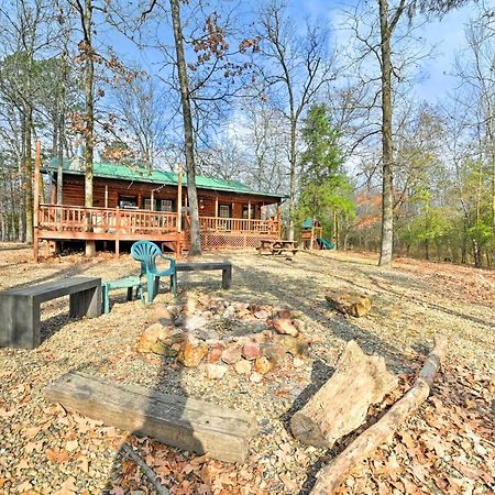 Quiet Woodsy Getaway With Hot Tub In Broken Bow Villa Stephens Gap Kültér fotó