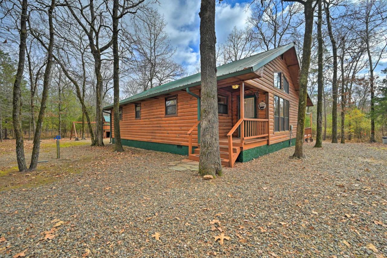 Quiet Woodsy Getaway With Hot Tub In Broken Bow Villa Stephens Gap Kültér fotó