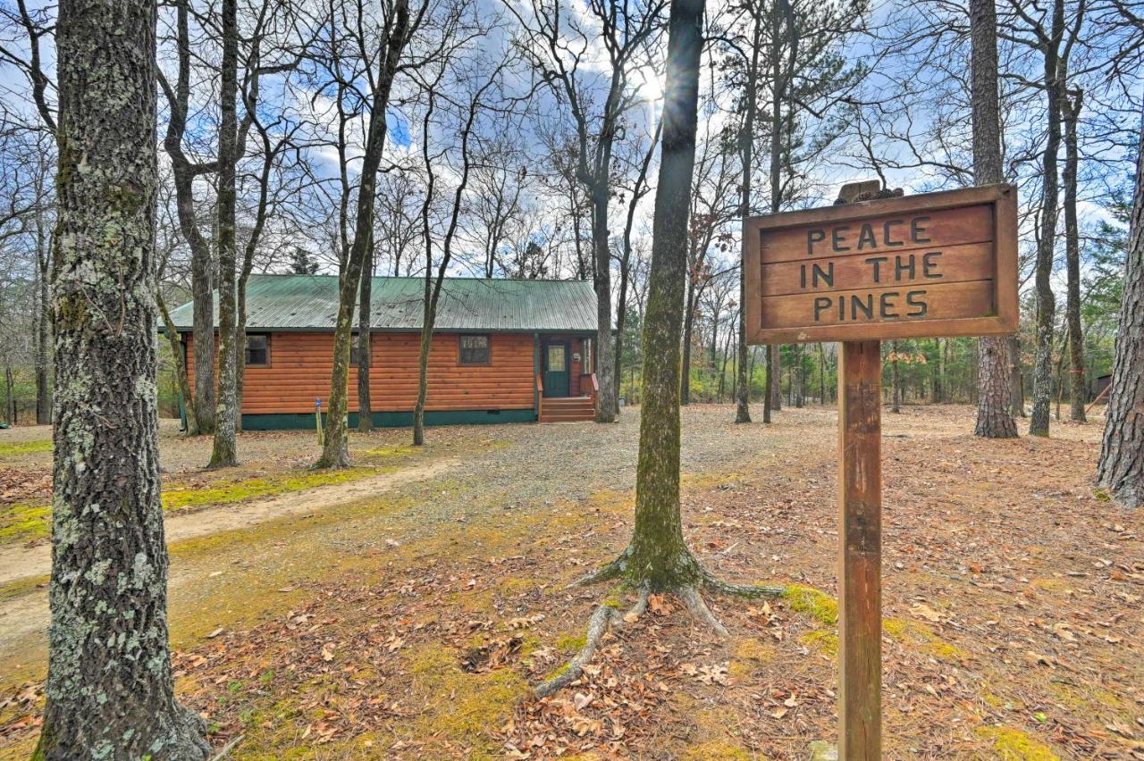 Quiet Woodsy Getaway With Hot Tub In Broken Bow Villa Stephens Gap Kültér fotó